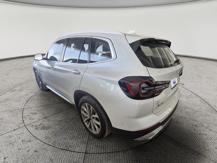 2022 BMW X Series 3 xDrive 30i	 