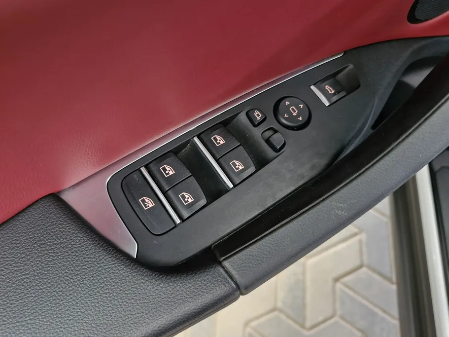 2022 BMW X Series 3 xDrive 30i	 