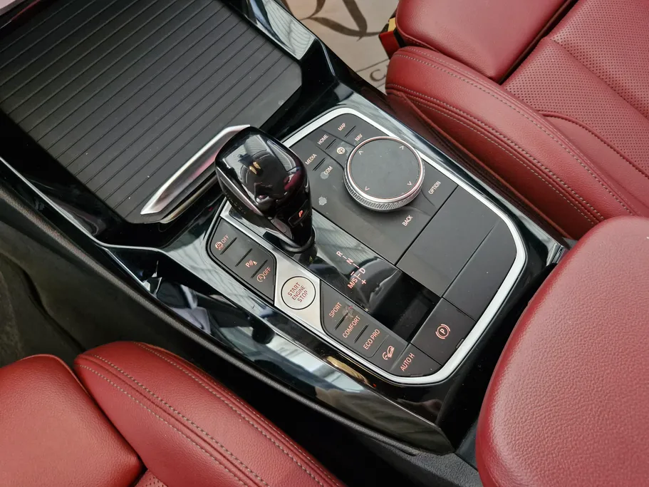 2022 BMW X Series 3 xDrive 30i	 