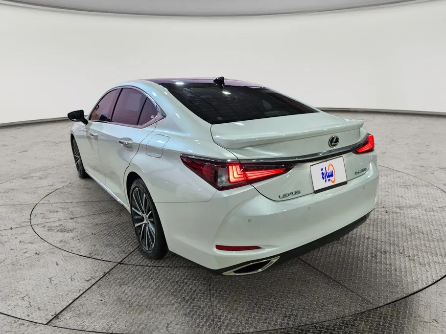 2024 Lexus ES 350 