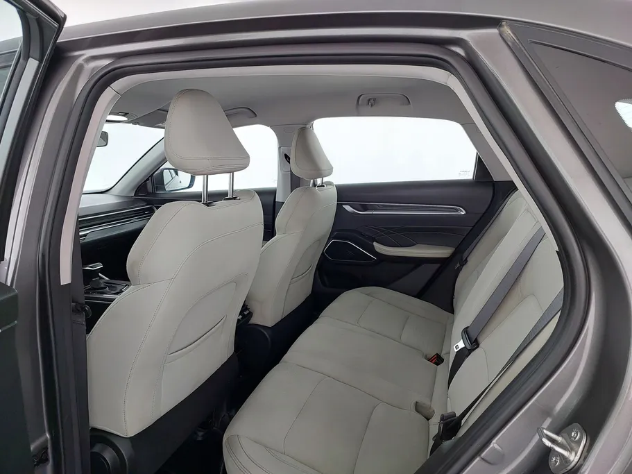 جيلي امجراند GS 2023 