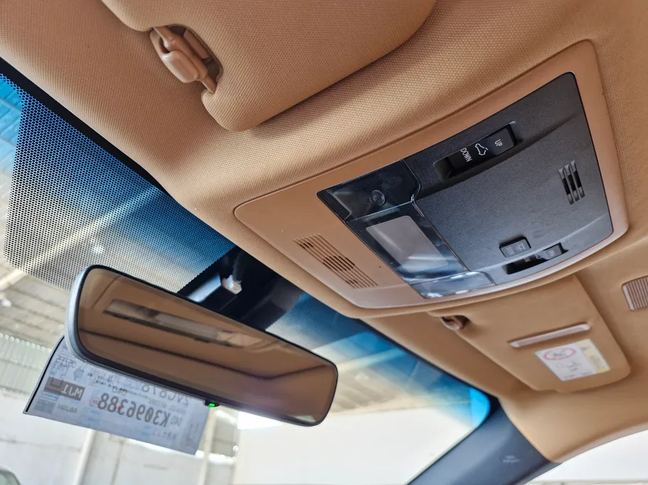 2022 Lexus ES 300 H 