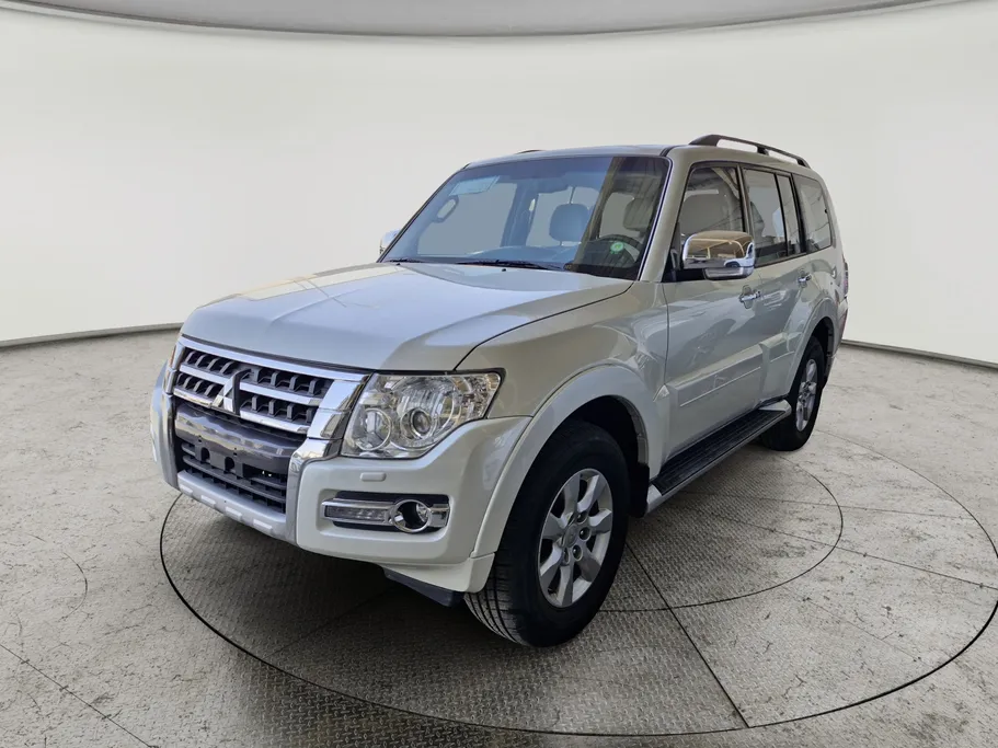 2022 Mitsubishi Pajero GLS 5Doors 