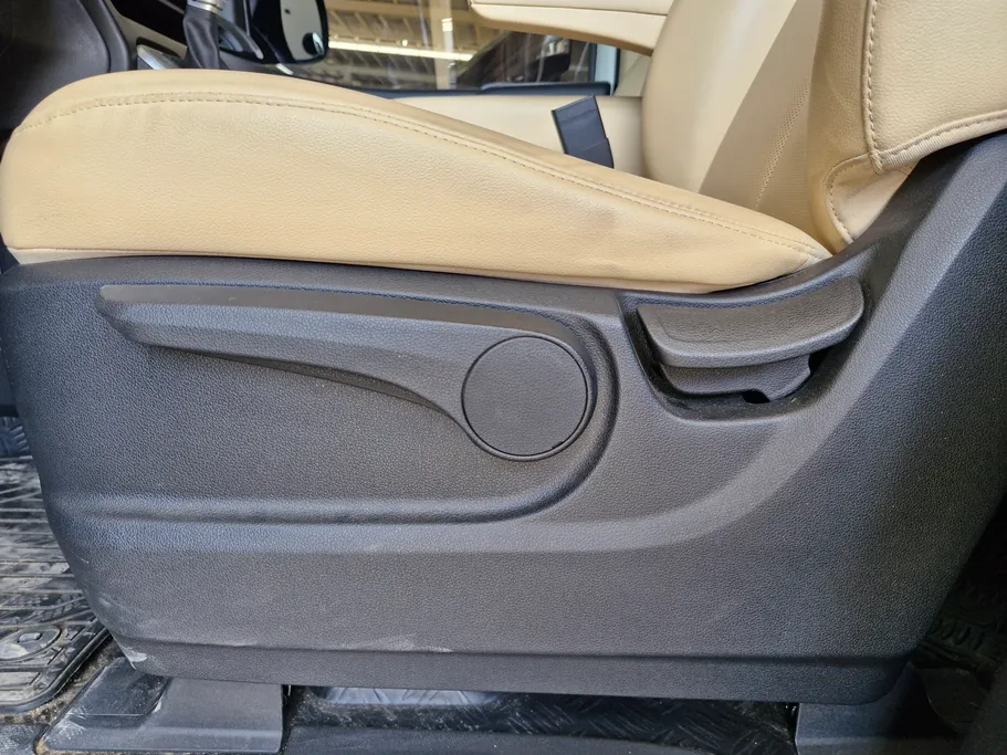 2023 Hyundai Staria Smart 11 ST 