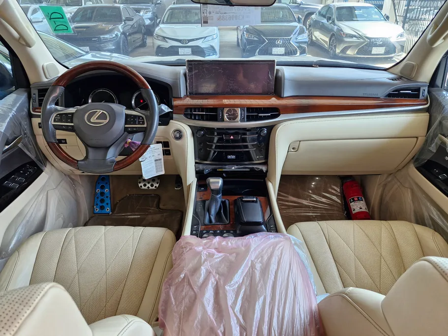 لكزس LX 570 Black Ed. 2021 