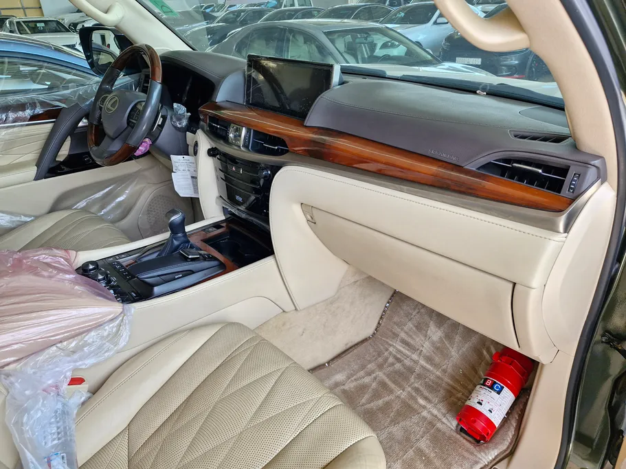 لكزس LX 570 Black Ed. 2021 