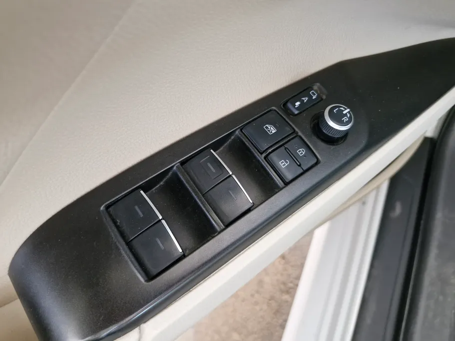2022 Toyota Camry  Limited 