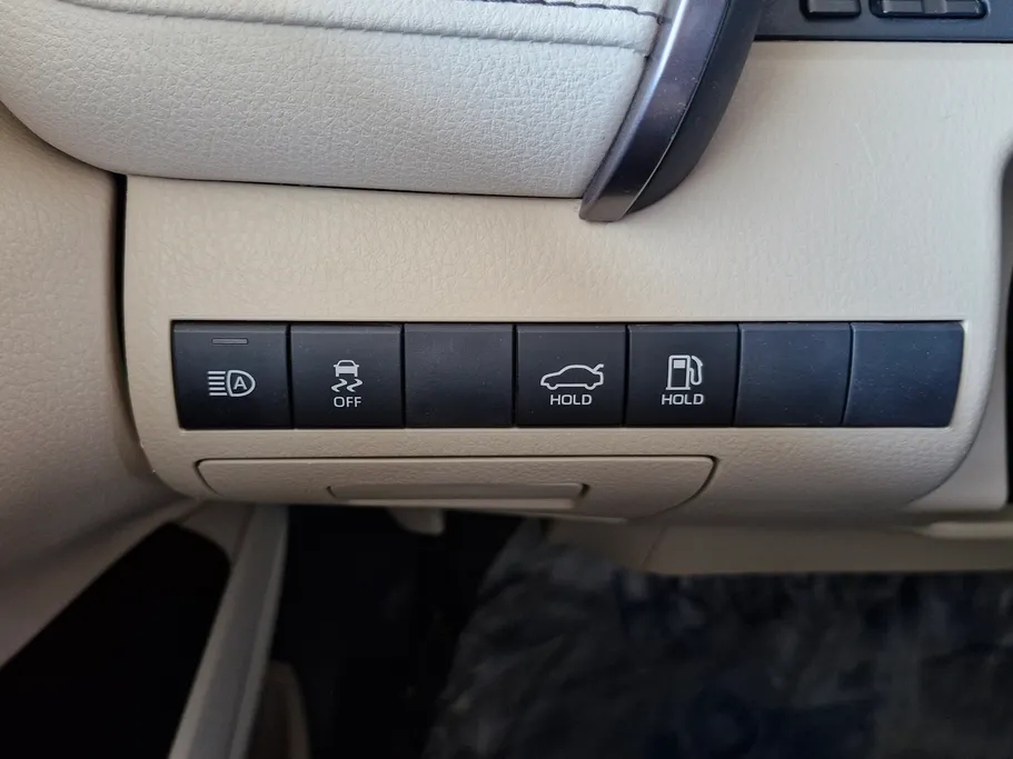 2022 Toyota Camry  Limited 