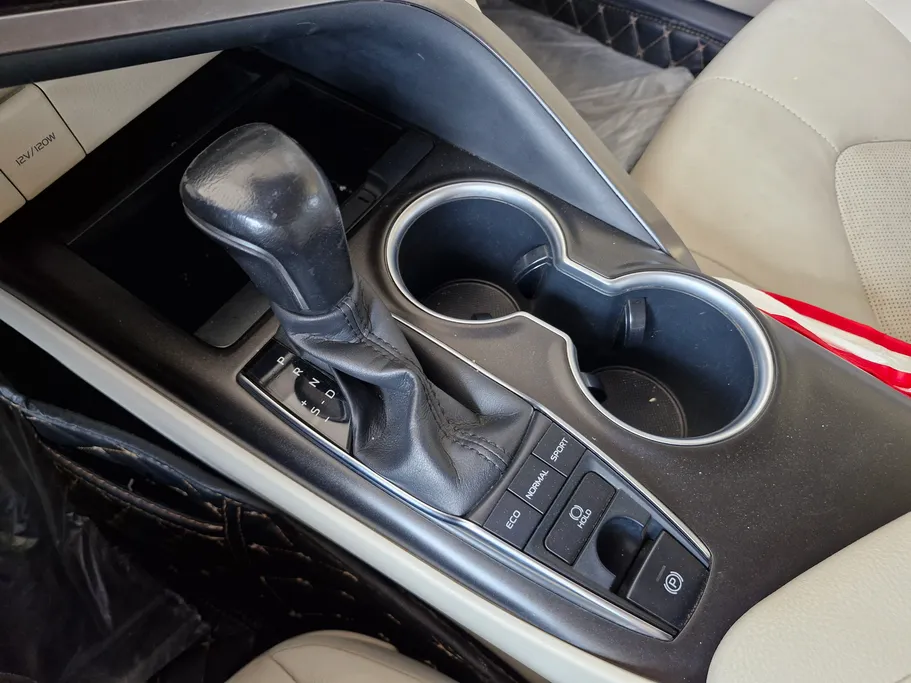 2022 Toyota Camry  Limited 
