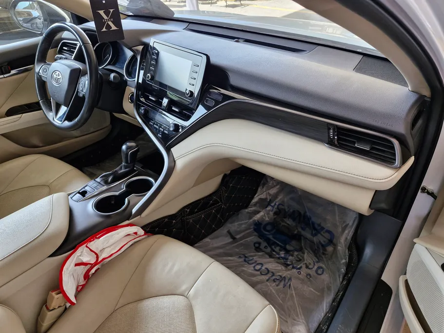 2022 Toyota Camry  Limited 