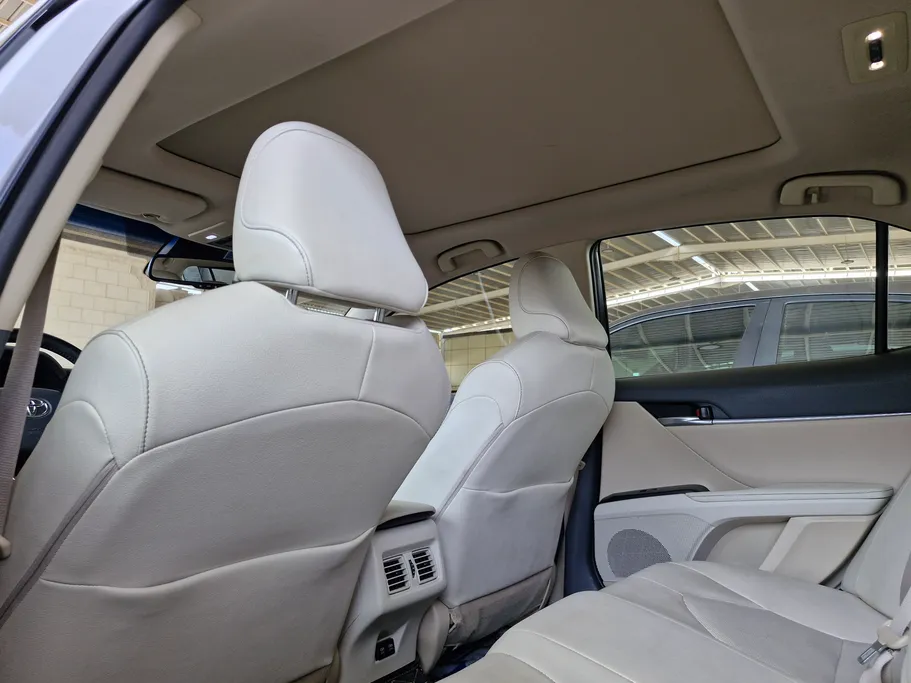 2022 Toyota Camry  Limited 