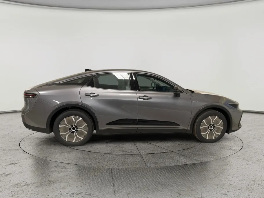 2026 Toyota Crown Prestige 