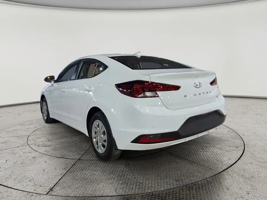 2020 Hyundai Elantra GL 
