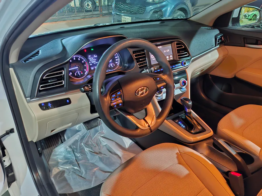 2020 Hyundai Elantra GL 