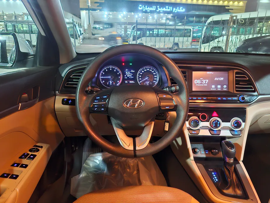 2020 Hyundai Elantra GL 