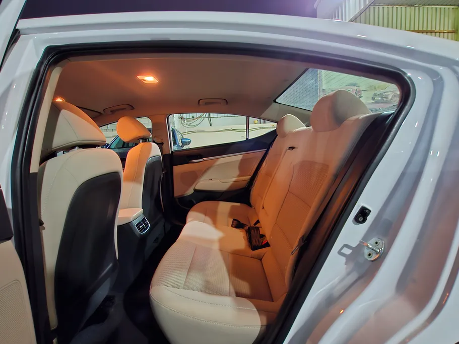 2020 Hyundai Elantra GL 