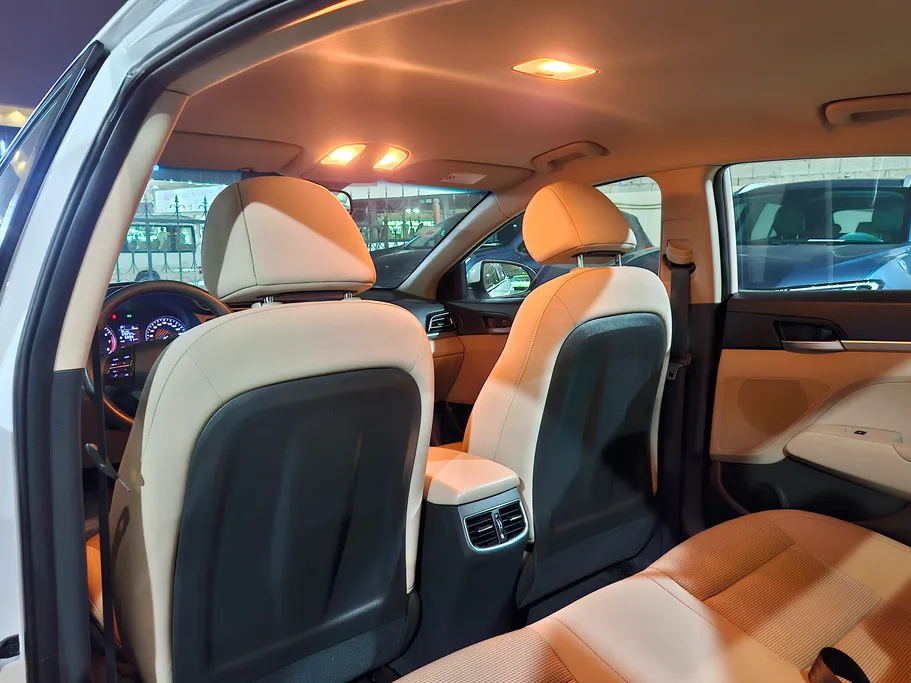 2020 Hyundai Elantra GL 