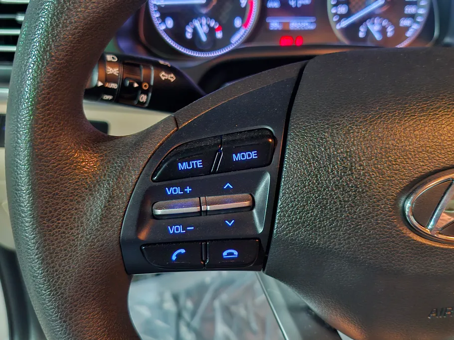 2020 Hyundai Elantra GL 