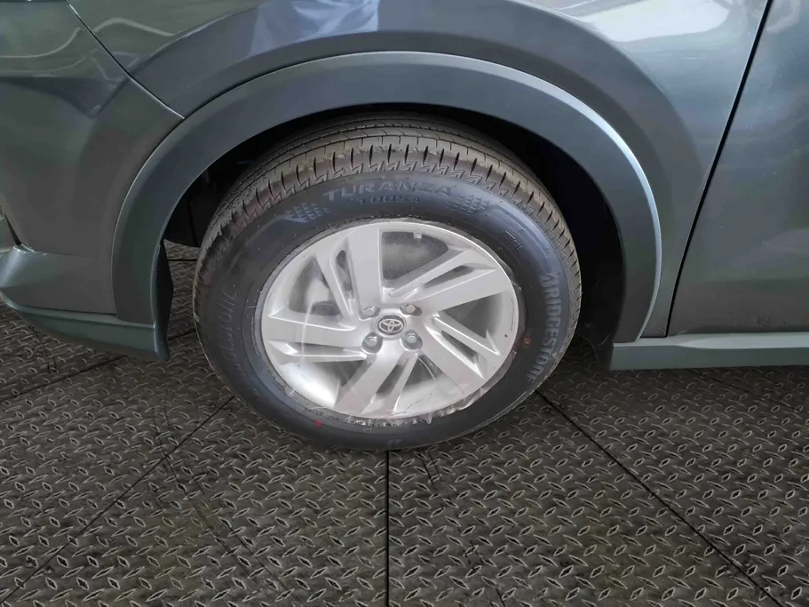 2026 Toyota Raize XLE 