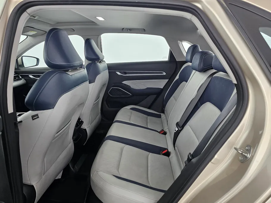 2023 Geely Emgrand GF 