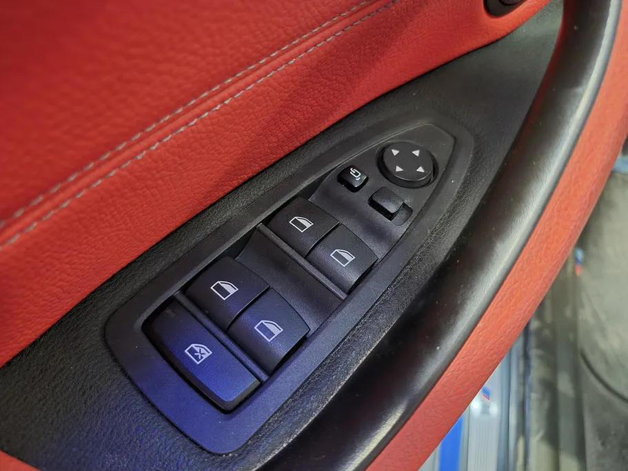 2021 BMW X Series 2 S Drive 20I 