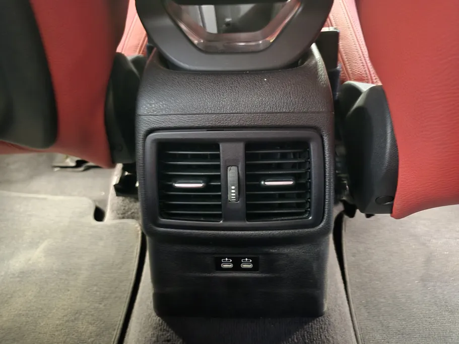 2021 BMW X Series 2 S Drive 20I 
