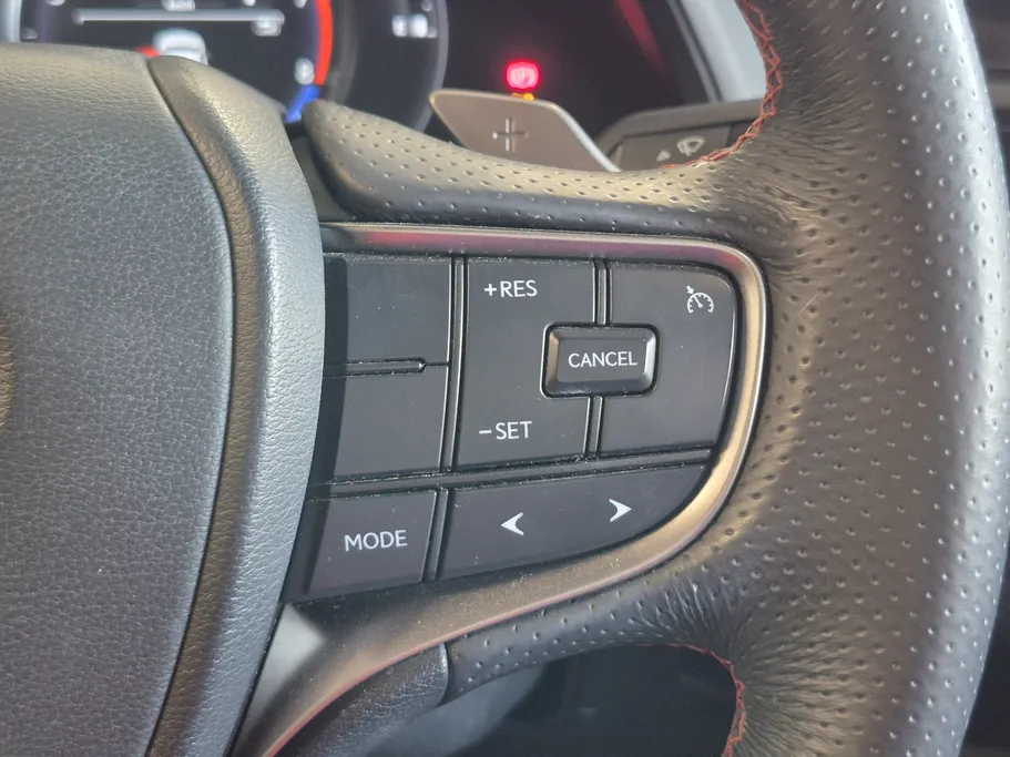 2023 Lexus UX 200 F-Sport  