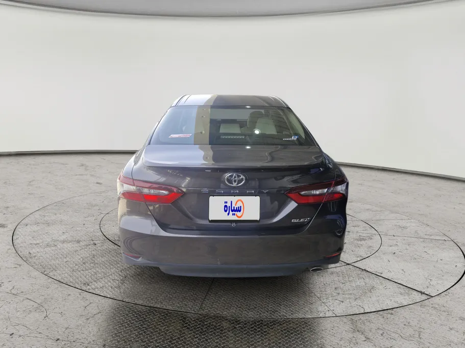2024 Toyota Camry  GLEX 