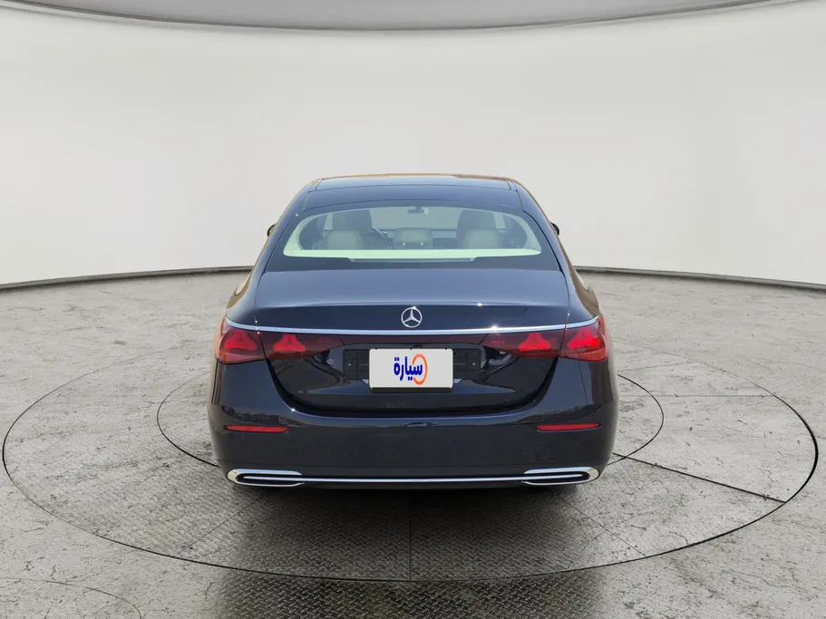 2024 Mercedes E 200 