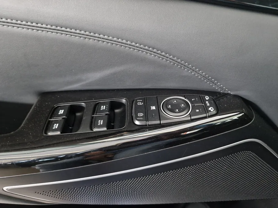 2020 Kia K7  
