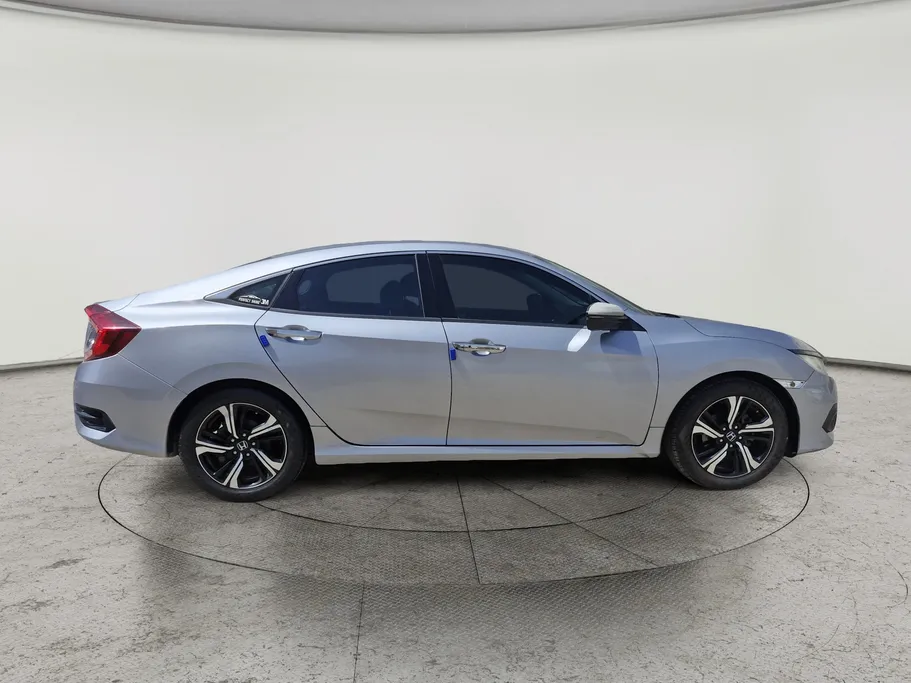 2018 Honda Civic LXi 