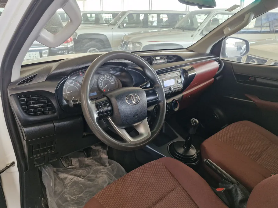 2022 Toyota Hilux GL2 