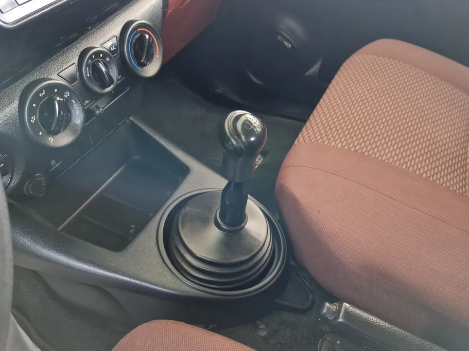 2022 Toyota Hilux GL2 