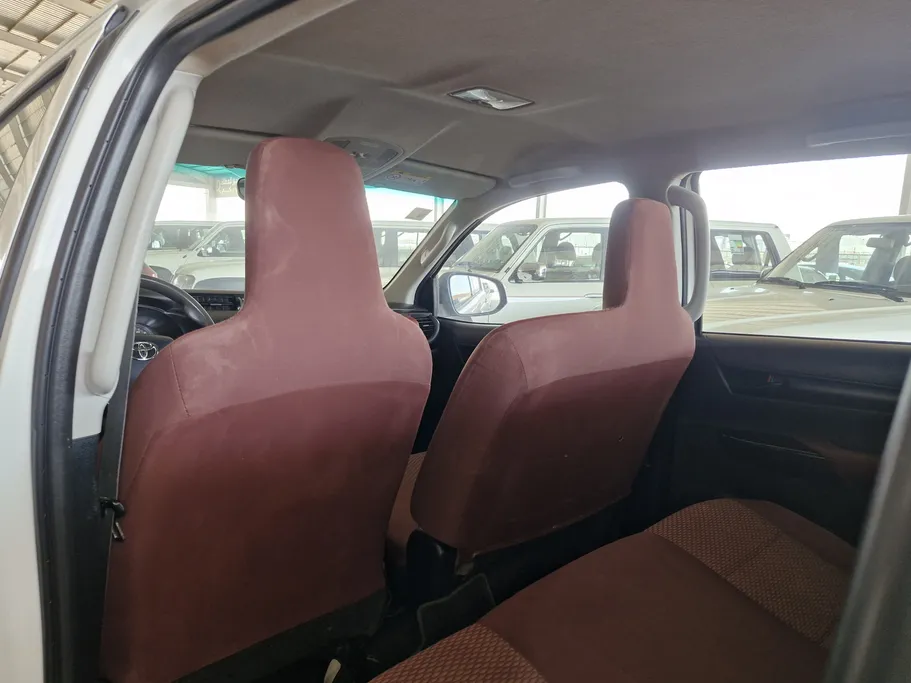 2022 Toyota Hilux GL2 