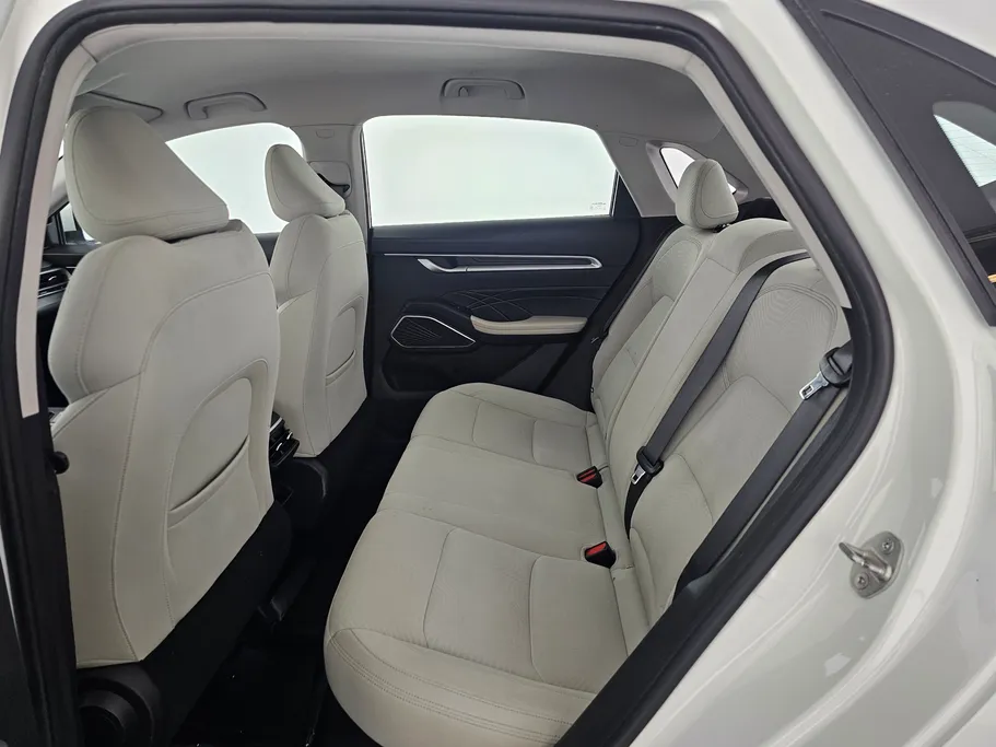 2023 Geely Emgrand GS 