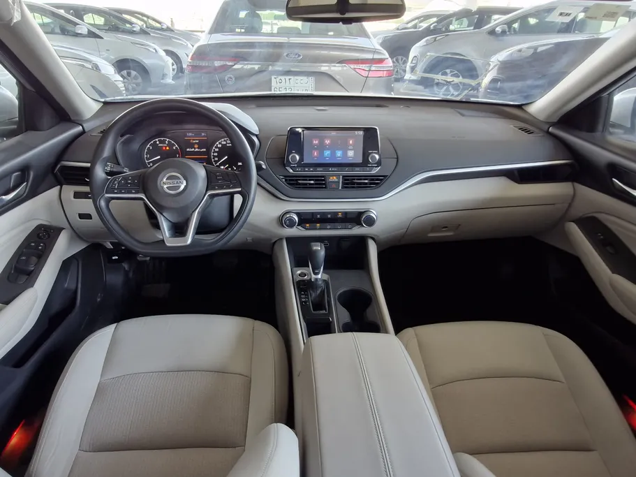 2020 Nissan Altima S 