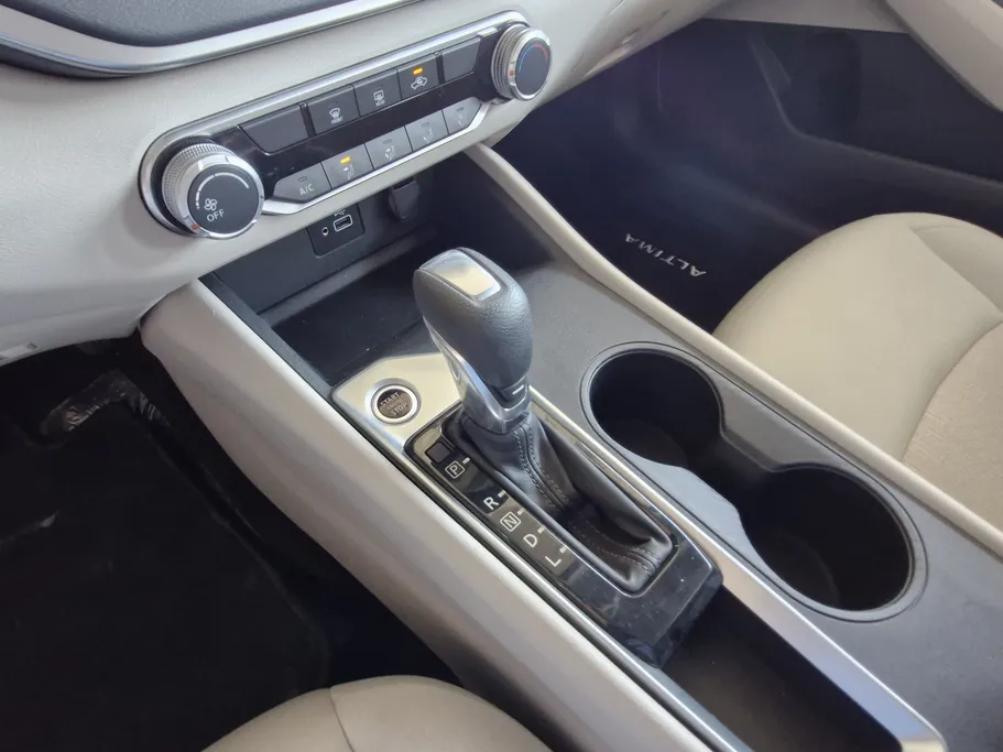 2020 Nissan Altima S 