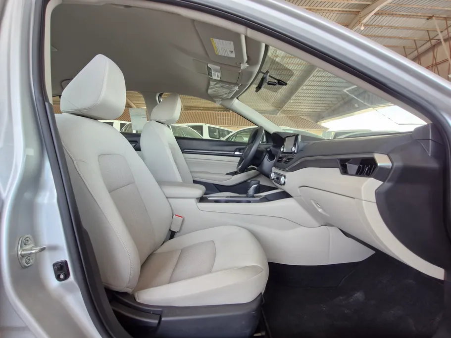 2020 Nissan Altima S 