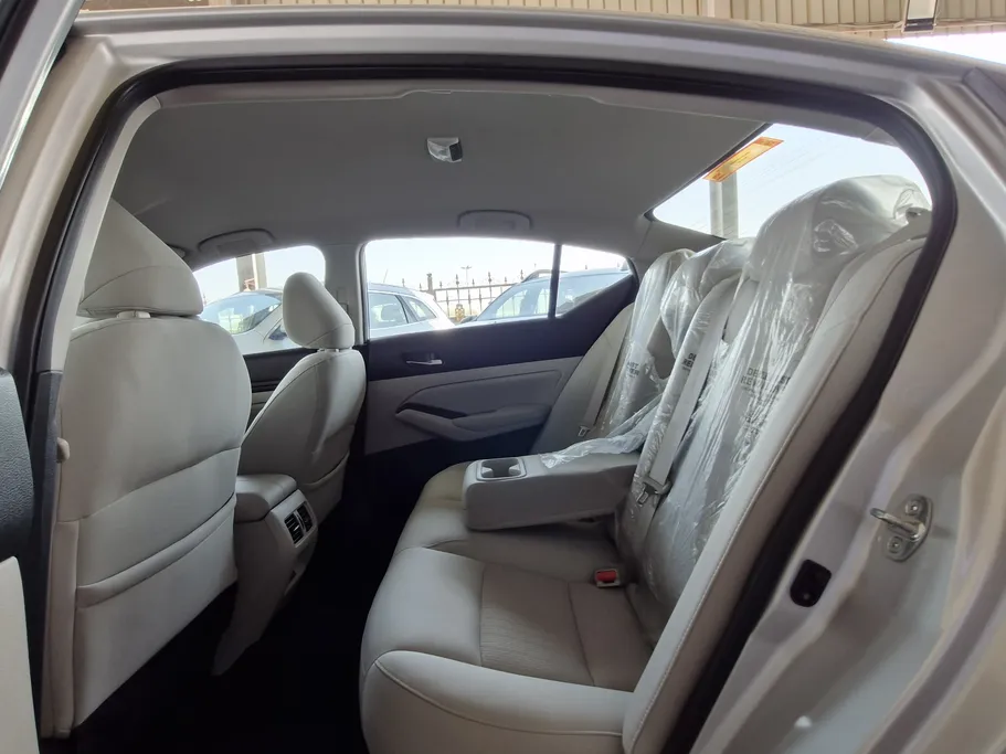 2020 Nissan Altima S 