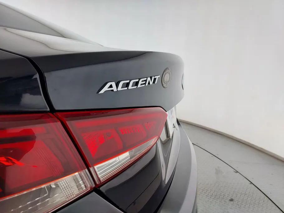 2021 Hyundai Accent GLS 