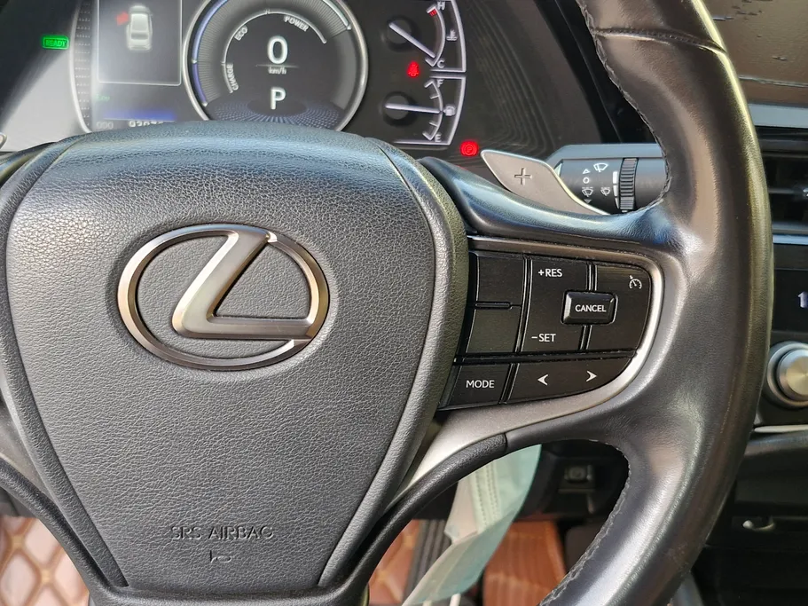 2022 Lexus ES 300 AH Hybrid  
