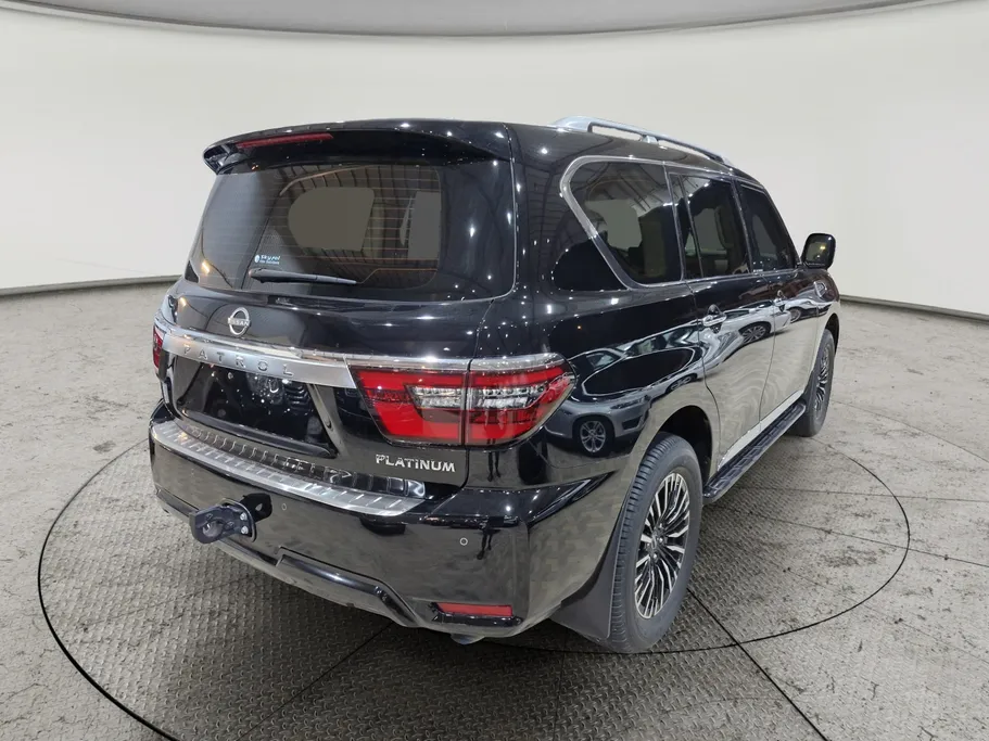 2023 Nissan Patrol Platinum 