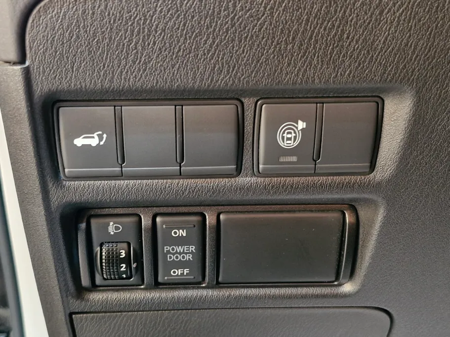 2023 Nissan Patrol Platinum 