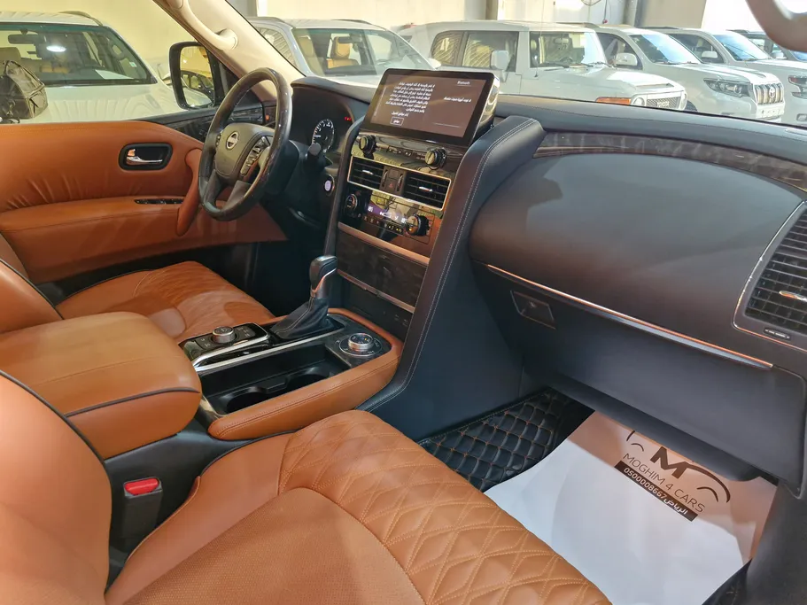 2023 Nissan Patrol Platinum 