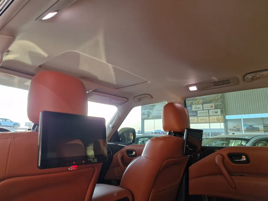 2023 Nissan Patrol Platinum 