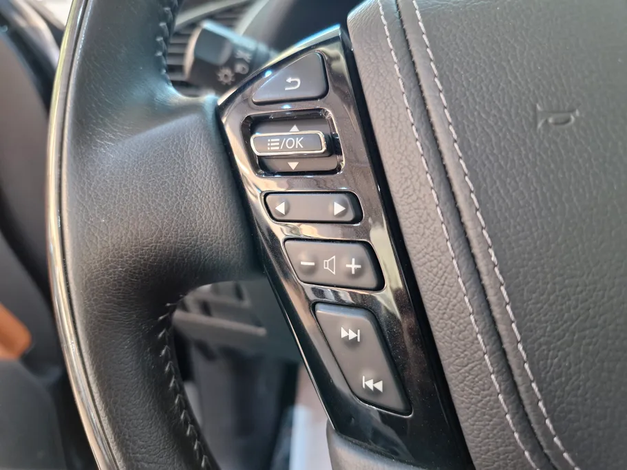 2023 Nissan Patrol Platinum 