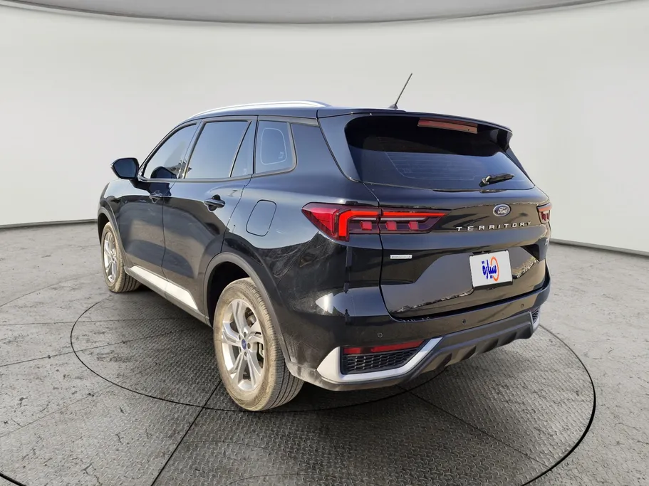 فورد تريتوري امبيانتي 2025 