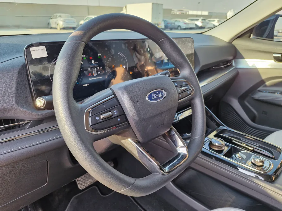 فورد تريتوري امبيانتي 2025 