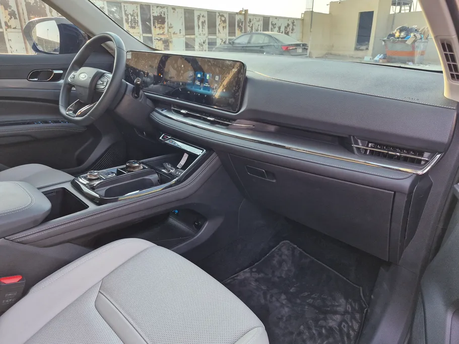 فورد تريتوري امبيانتي 2025 