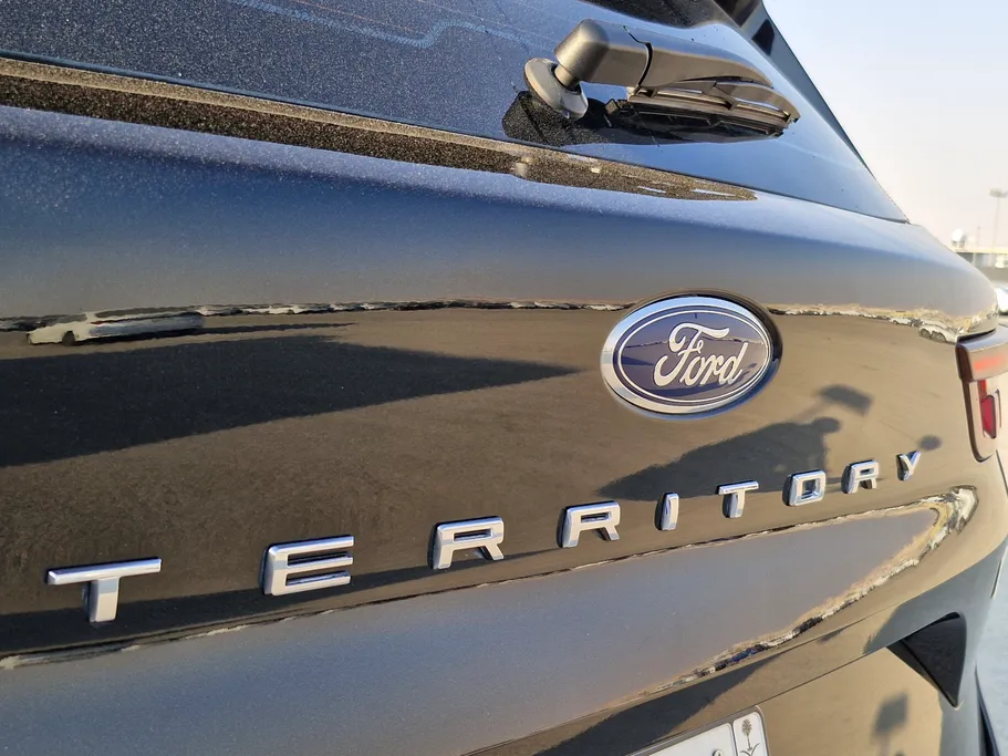 فورد تريتوري امبيانتي 2025 